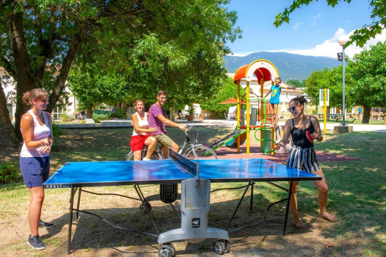 Vtf Les Florans Hotel Bédoin Buitenkant foto