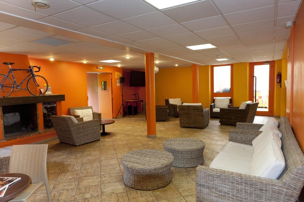 Vtf Les Florans Hotel Bédoin Buitenkant foto