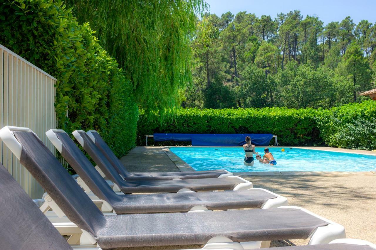 Vtf Les Florans Hotel Bédoin Buitenkant foto